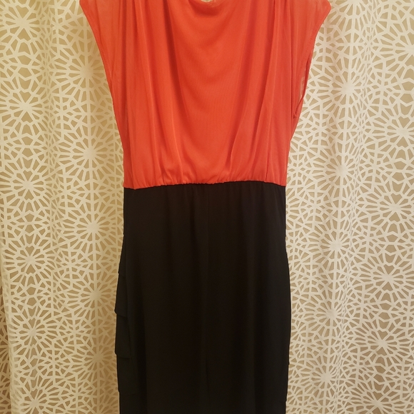 Dress - Picture 3 of 13